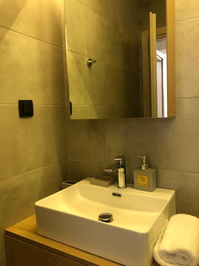 Fontana Leone Spili *